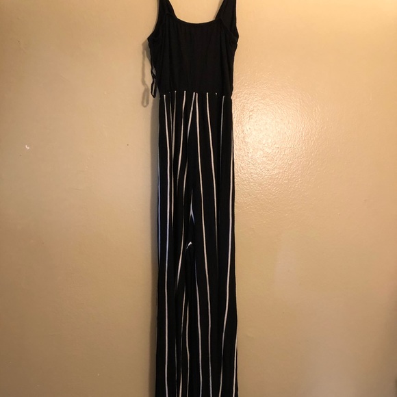 Long Pants Jumpsuit - Picture 5 of 5